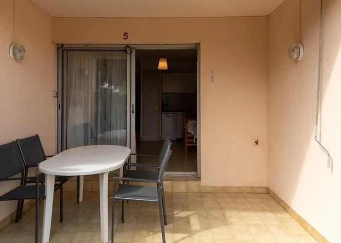 Апартаменты T2 A Saint Clair, Pres De La Plage, Avec Parking, Ideal Pour 4 - Fr-1-803-95 *